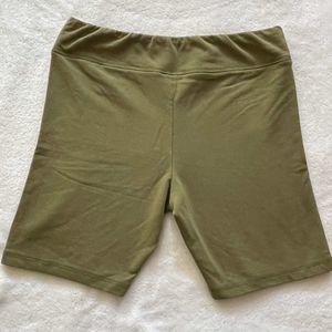 Girl’s Freshman Green Stretch Shorts